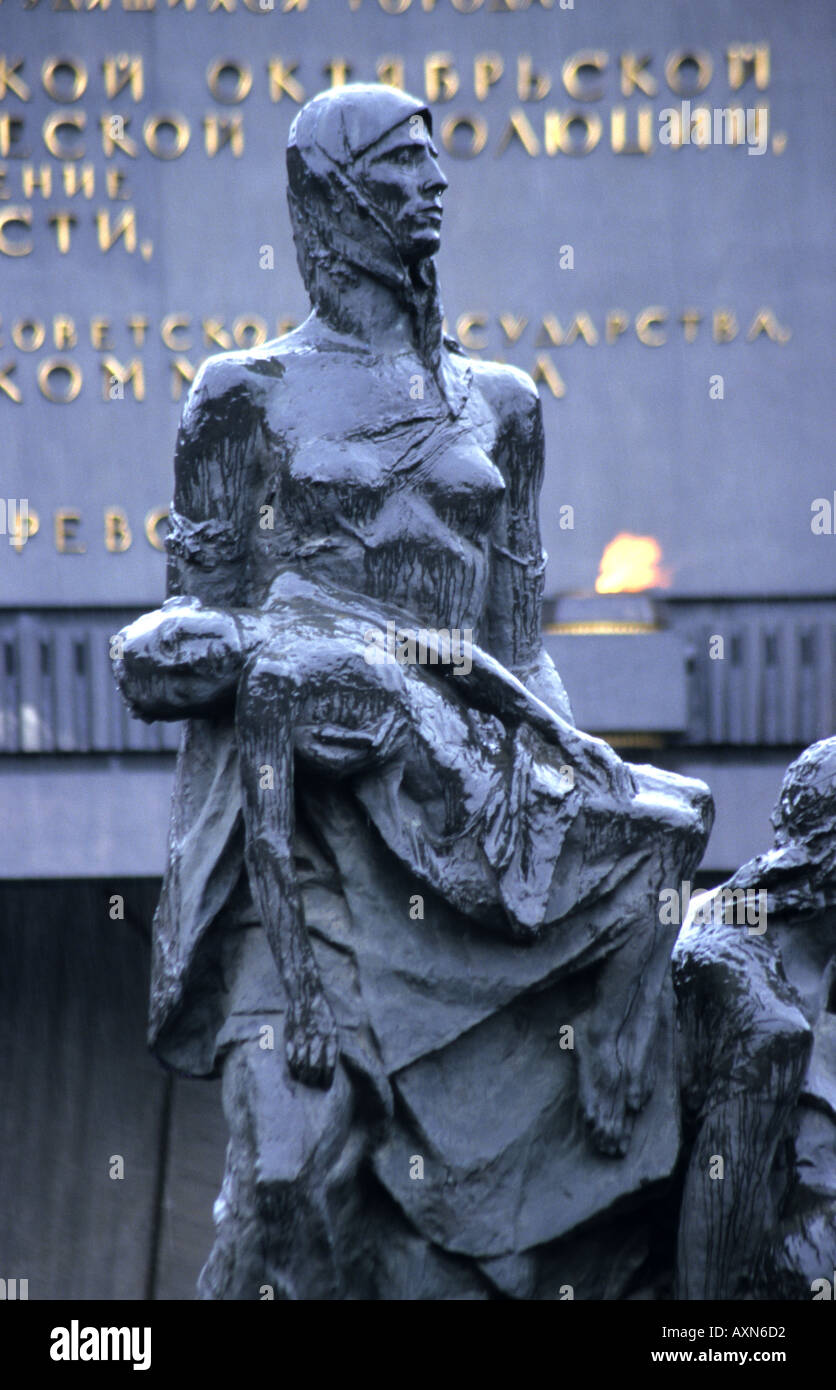 Krasse Denkmal für die Frauen und die Überlebenden von Leningrad, St. Petersburg Belagerung während der 1939 / 45 Krieg Stockfoto