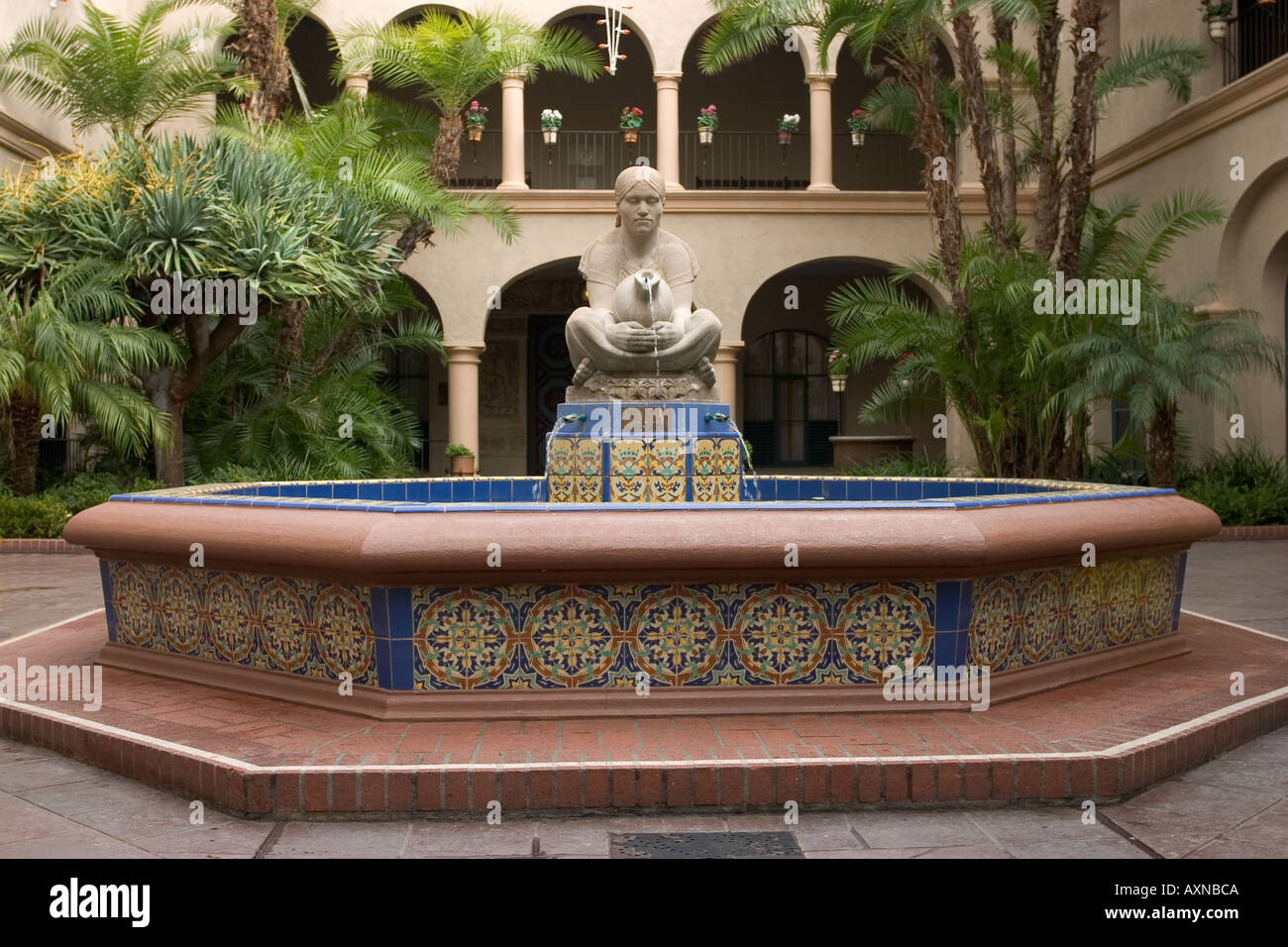 Statue von Tehuantepec spanischen Innenhof Balboa Park, San Diego Kalifornien Stockfoto