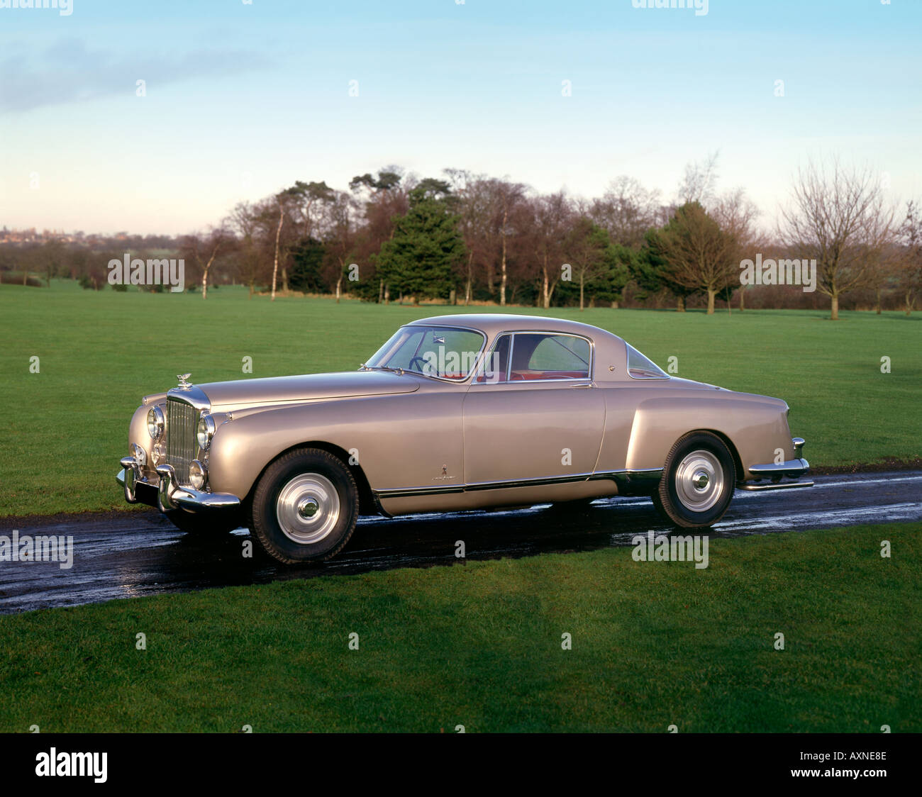 6 Cylinder Engine Stockfotos Amp 6 Cylinder Engine Bilder