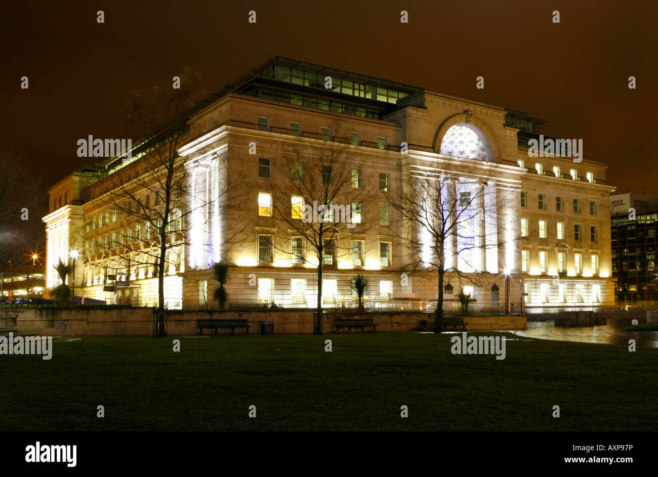 Baskerville Haus im Centenary Square Birmingham UK At night Stockfoto