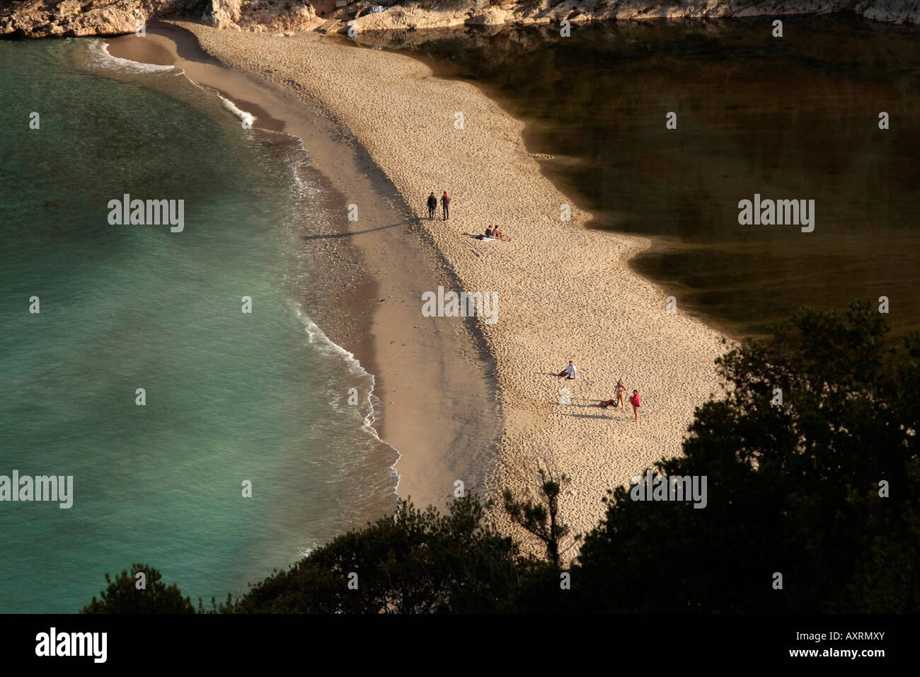 Traumstrand Cala Luna in der Nähe von Cala Gonone auf Sardinien Stockfoto