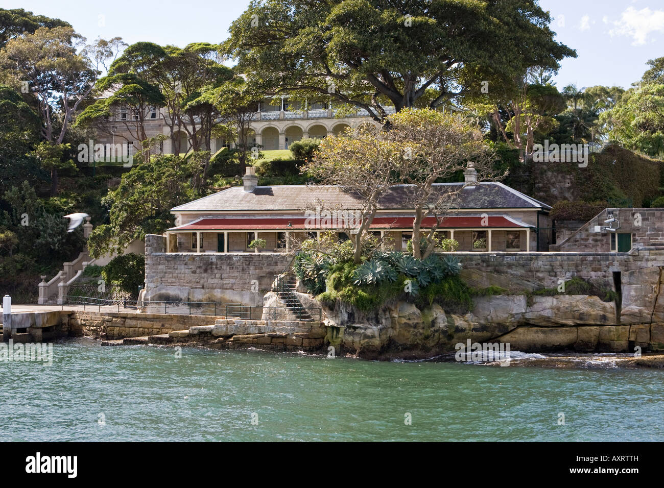 Admiralität Haus aus Sydney Harbour mit den Marine Barracks und seine Wharf. Stockfoto