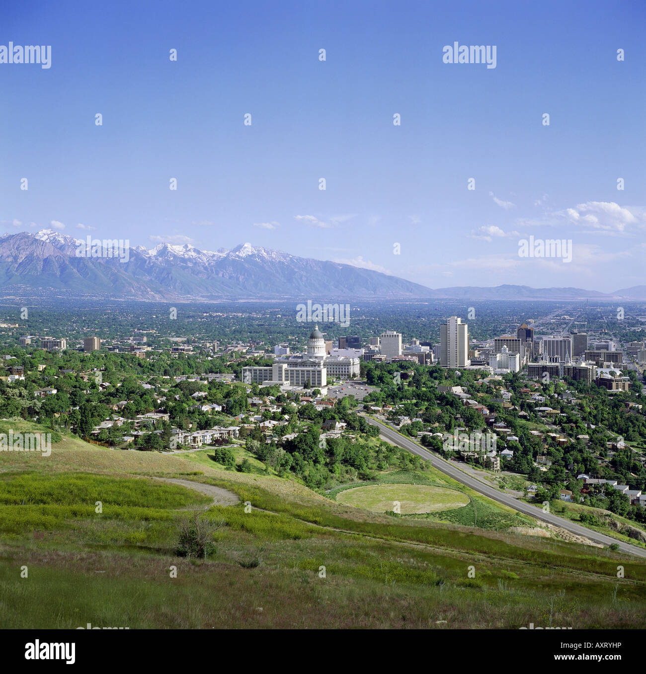 Geographie / Reisen, USA, Utah, Salt Lake City, Blick auf Stadt, Capitol und Rocky Mountains Stockfoto