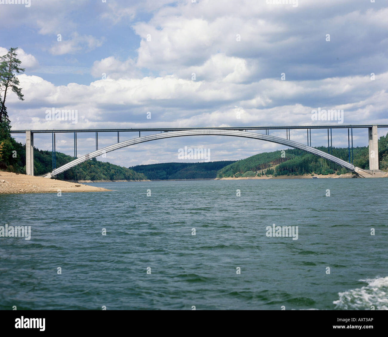 Geographie/Reise, Tschechien, Brücke, Fluss Moldau, Stockfoto