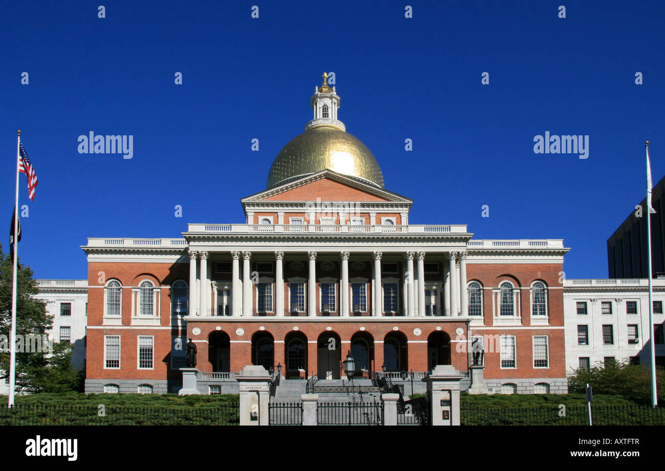 Das Massachusetts State House, von Boston Common betrachtet. Stockfoto