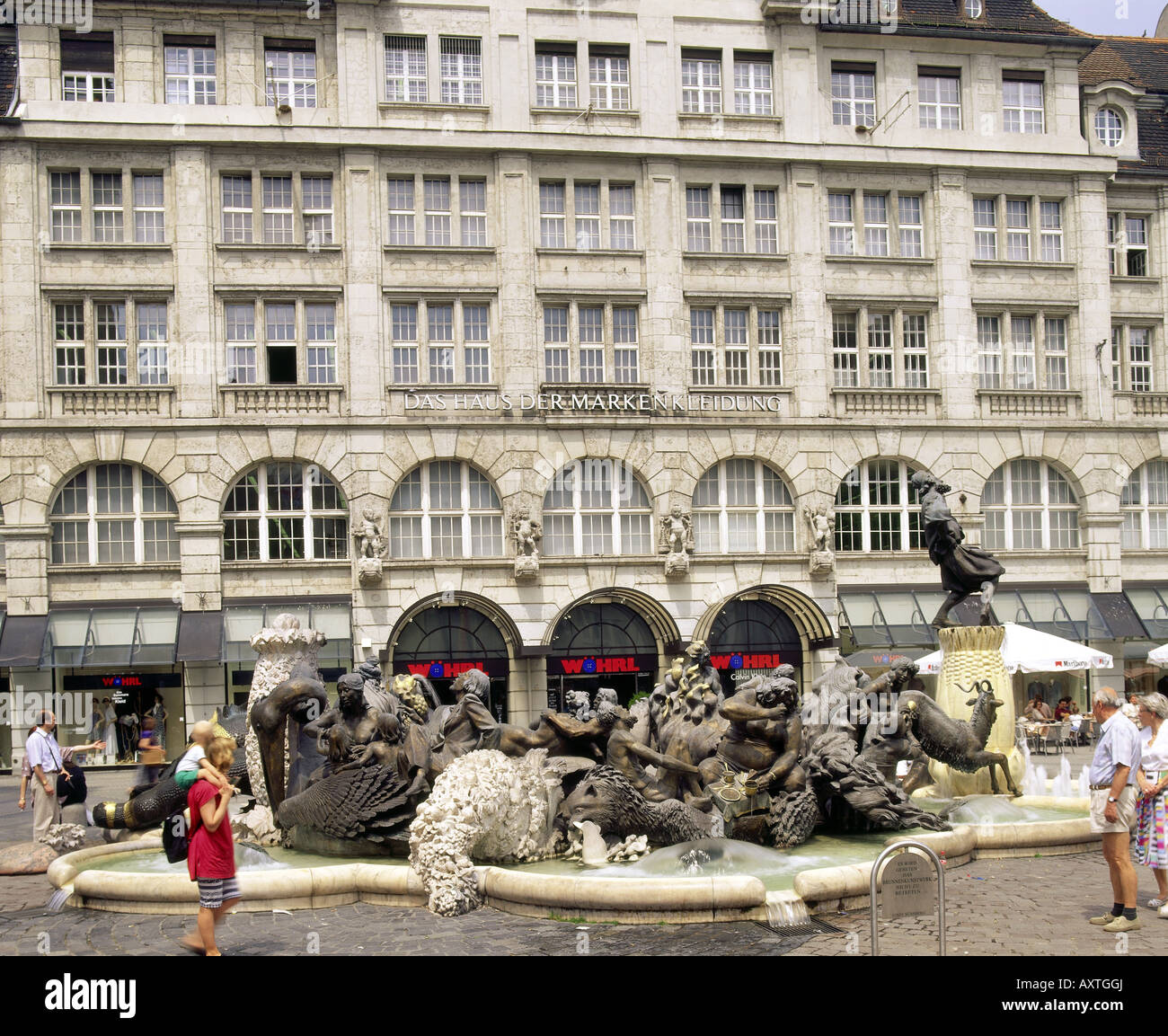 Geographie/Reise, Deutschland, Bayern, Nürnberg, Hans-Sachs-Brunnen, Fußgängerzone/Fußgängerzone, Ludwigsplatz, Stockfoto