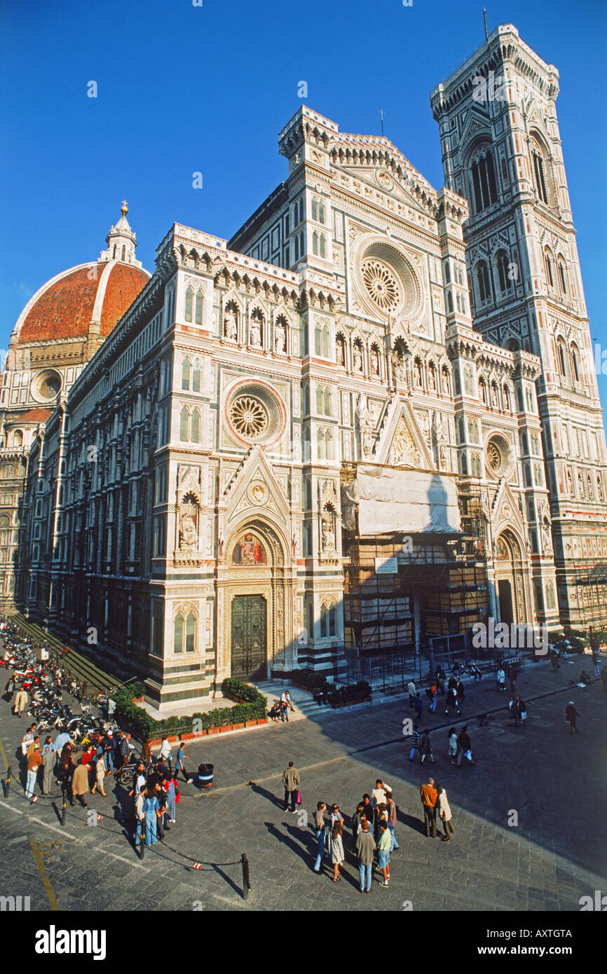Piazza Del Duomo Glockenturm in Florenz Italien Stockfoto