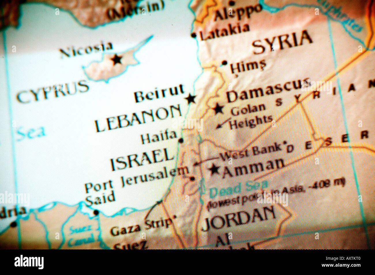 Aktuelle Karte zeigt die Länder Syrien, Zypern, Libanon, Israel und Jordanien im Nahen Osten. Stockfoto