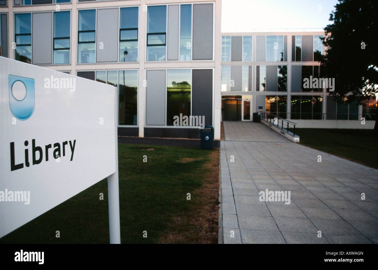 Das neue 3D Logo von The Open University Walton Hall Milton Keynes MK17 6AA United Kingdom of Great Britain Northern Ireland Stockfoto