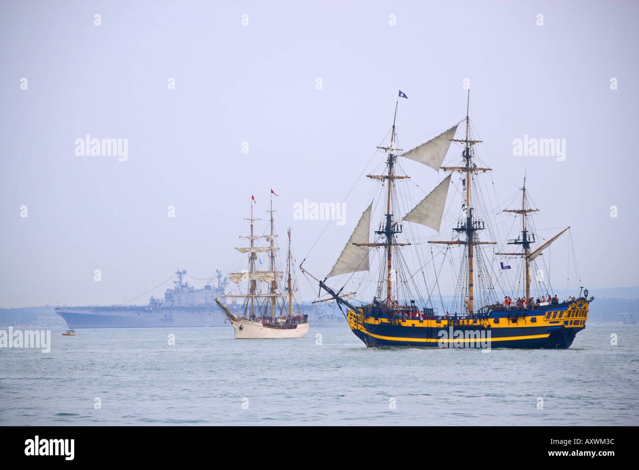 Trafalgar 200 International Fleet Review 28. Juni 2005 JMH1061 Stockfoto