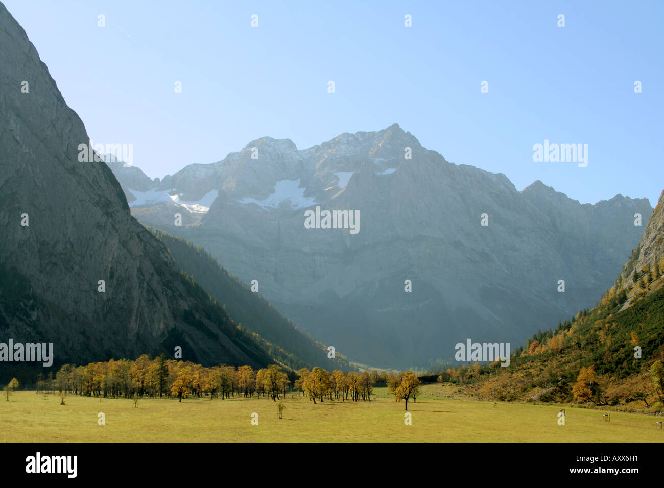 Herbstlandschaft Grosser Ahornboden Hinterriss Eng Karwendel Tirol Österreich Stockfoto