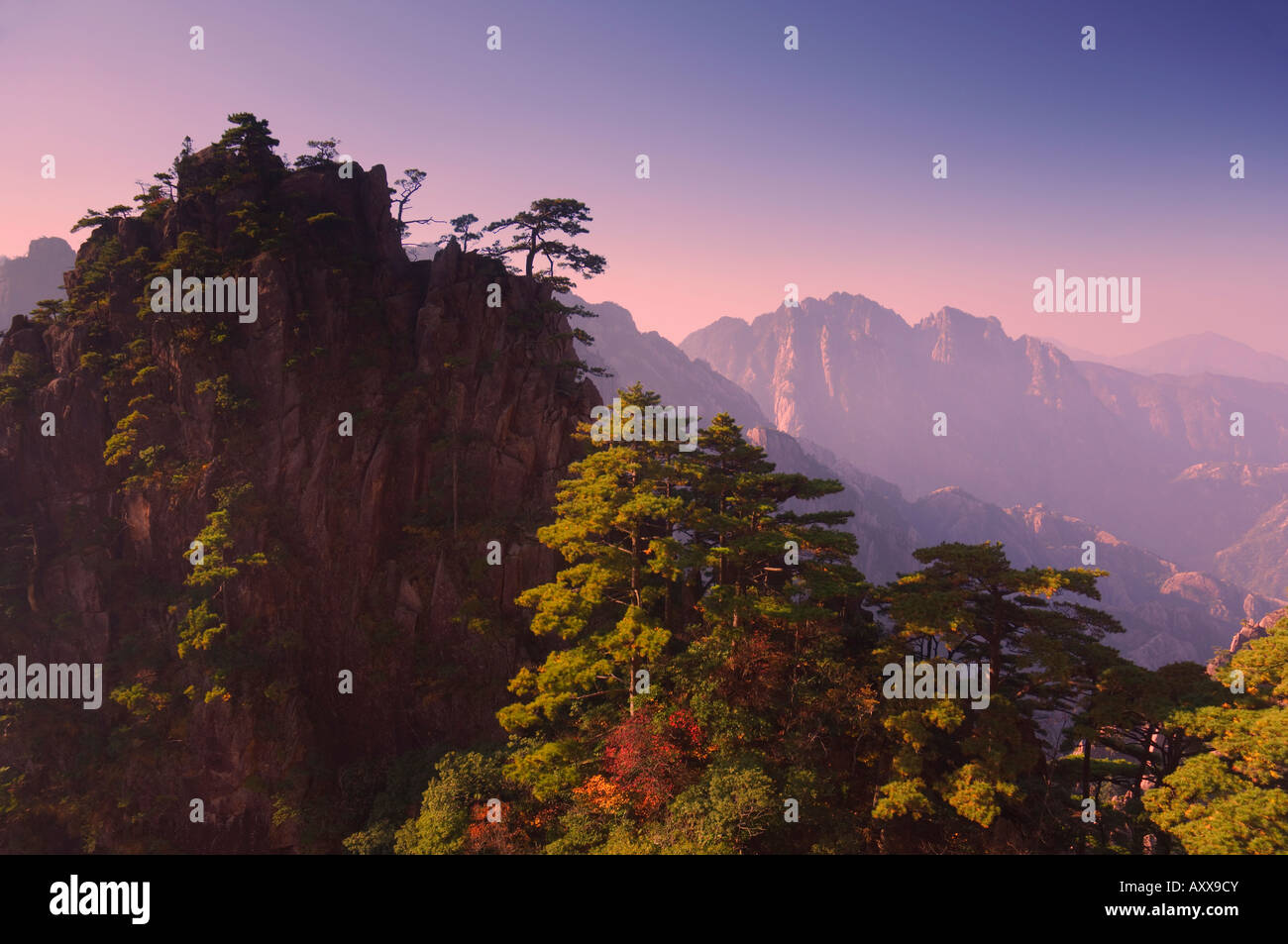 White Cloud landschaftlich reizvollen Gegend, Huang Shan (Yellow Mountain), UNESCO-Weltkulturerbe, Provinz Anhui, China, Asien Stockfoto