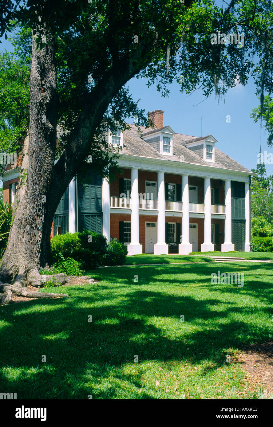 Südstaaten Louisiana Plantation House bekannt als Schatten auf der Teche. Erbaut 1853 in der Stadt von New Orleans, Louisiana, USA Stockfoto