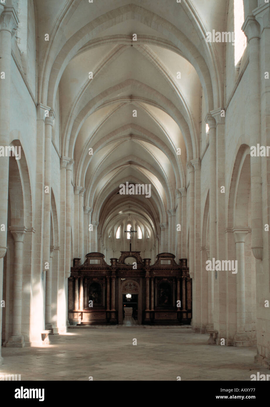 Interieur von Pontigny Abtei Yonne Frankreich Stockfoto