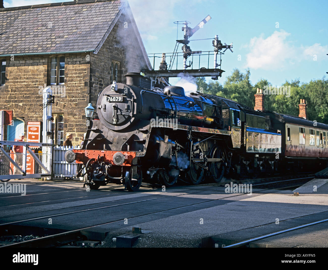 GROSMONT NORTH YORKSHIRE UK September Dampfmaschine Nr. 76079 von der North Yorkshire Moors Railway Stockfoto