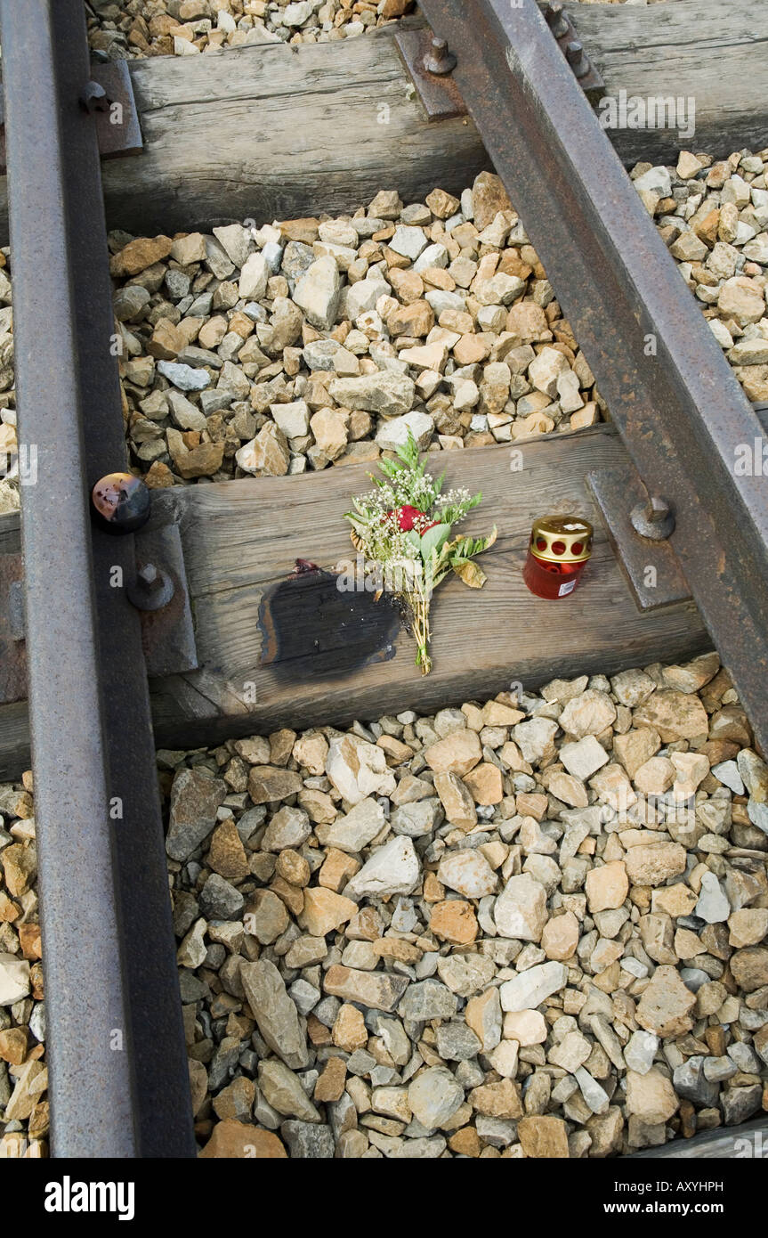 Ehrungen, die Links zu den Toten im zweiten KZ Auschwitz Birkenau, in der Nähe von Krakow (Krakau), Polen Stockfoto