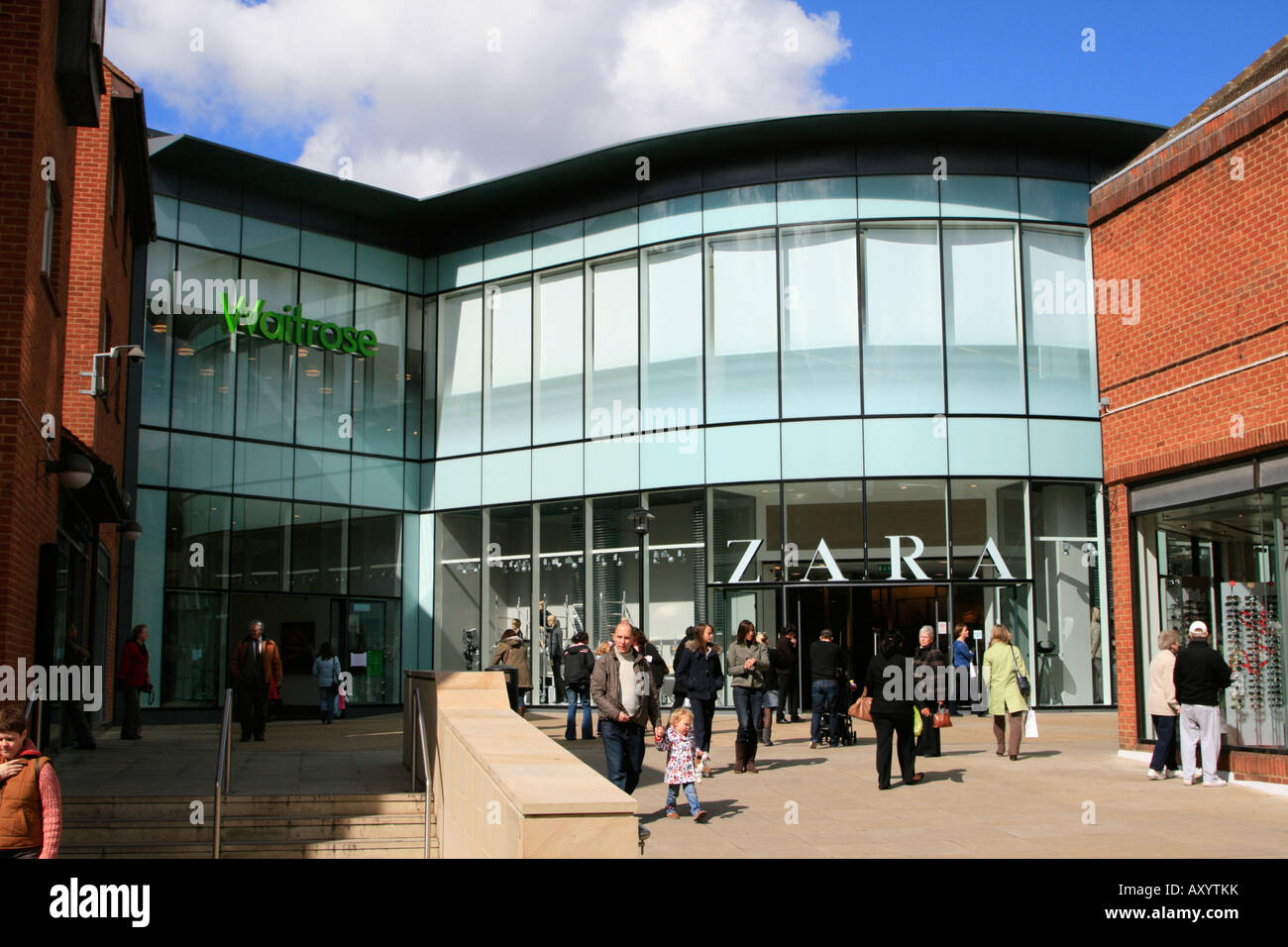 Windsor Stadtzentrum Geschäfte Royal Borough of Windsor und Maidenhead, Berkshire, England, UK, GB Stockfoto