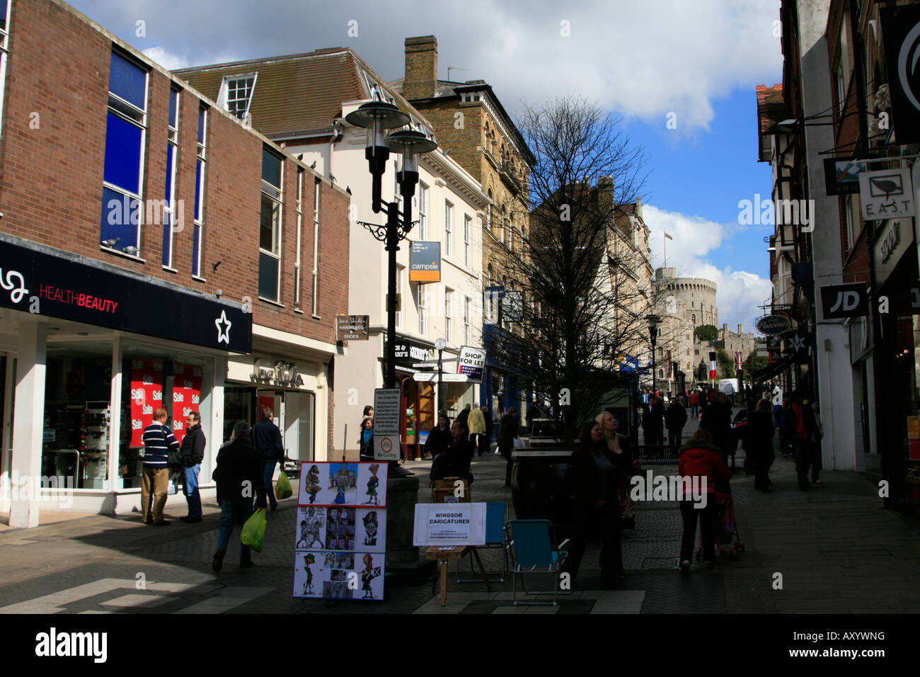 Windsor Stadtzentrum Geschäfte Royal Borough of Windsor und Maidenhead, Berkshire, England, UK, GB Stockfoto