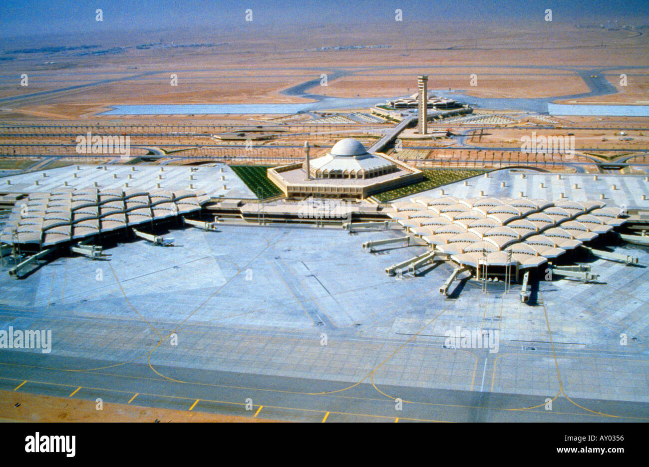 Riyadh Saudi Arabien Aerial View Of King Khalid International Airport Stockfoto