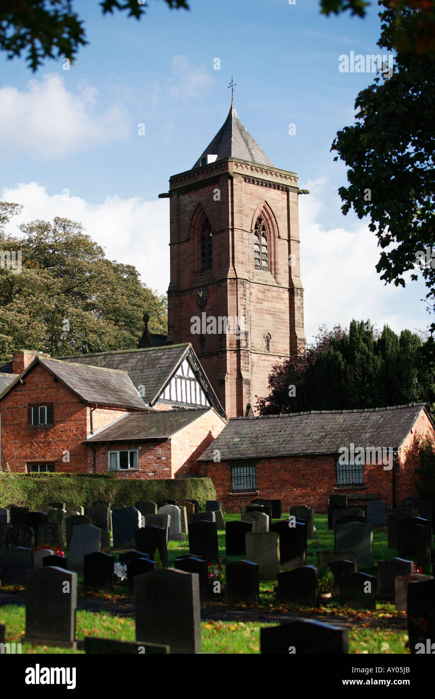 St Helens Kirche, befindet sich in Tarporley, Cheshire, England. Stockfoto