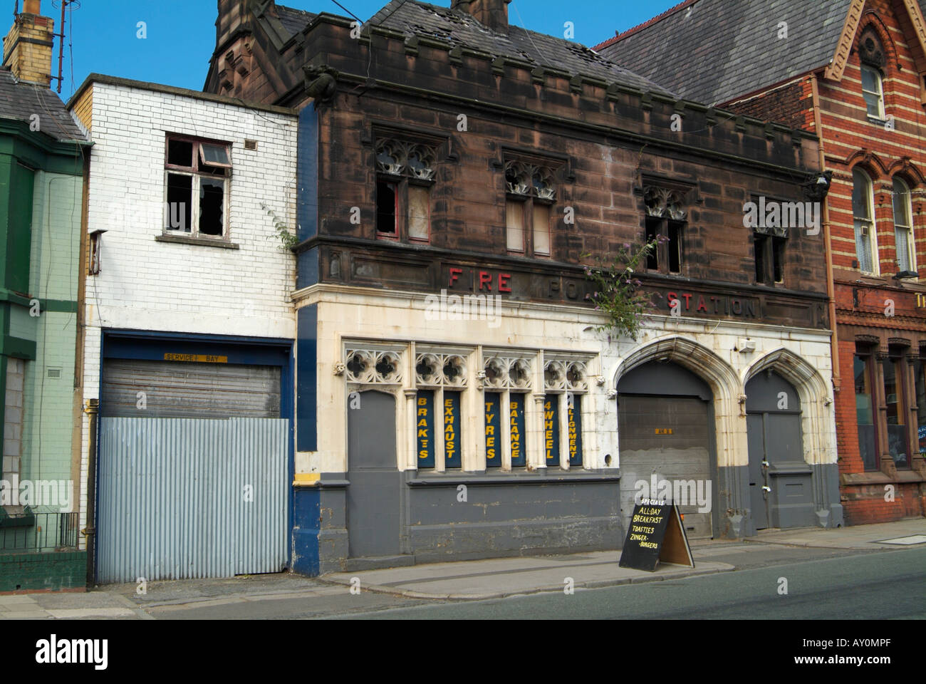 Menschenleer und Derelect Gebäude Durning unterwegs in Edge Hill Bezirk von Liverpool in Merseyside. Stockfoto