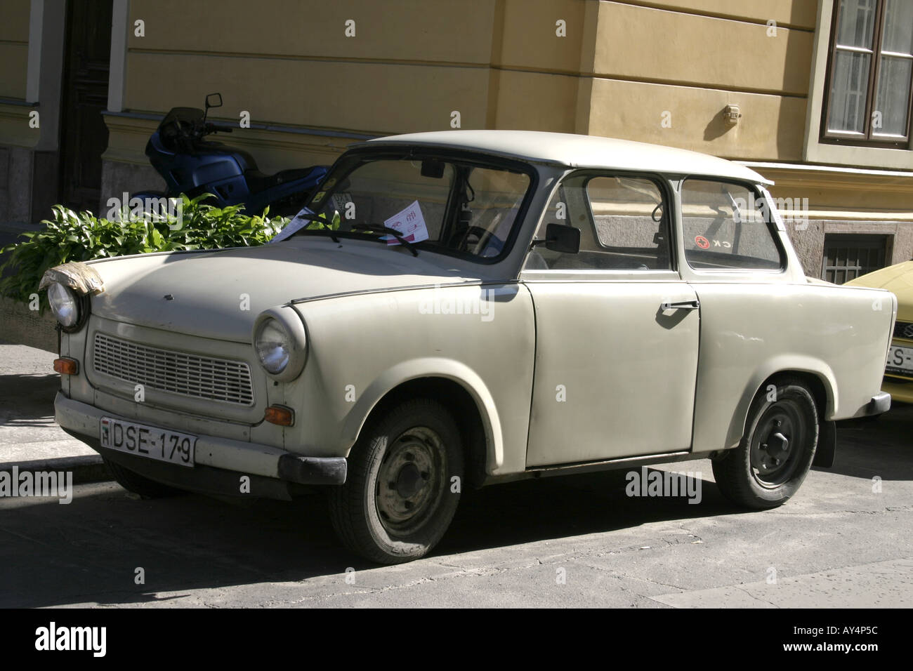 East European Trabant Völker Auto aus der 1950 s Stockfoto, Bild