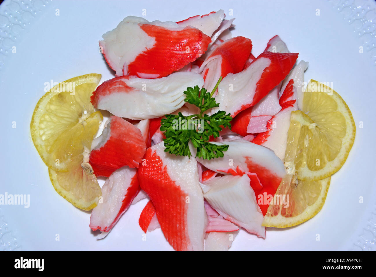 Surimi Kamaboko Krabben Nachahmung Krabbenfleisch aus verarbeiteten pollock Stockfoto