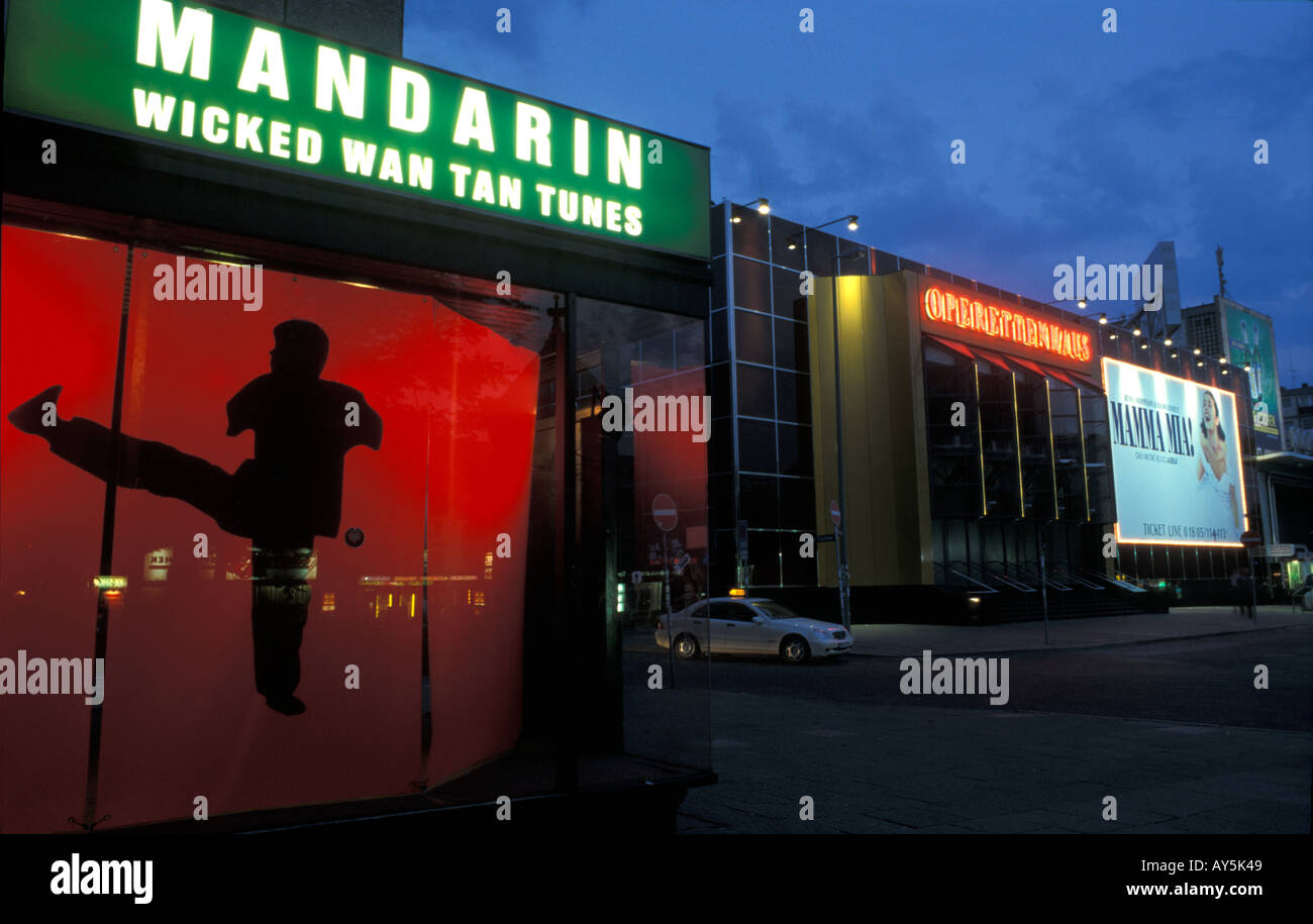 Restaurant Mandarin und musical Mamma Mia im Operettenhaus auf der Reeperbahn, im Rotlicht