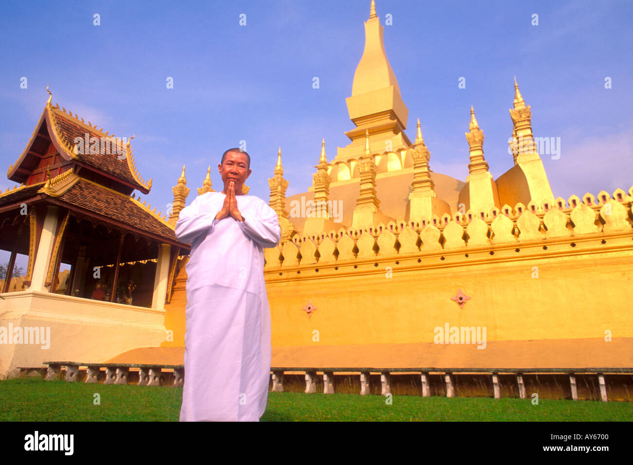 Bekannt, dass Luang Gold Tempel buddhistische Nonne Vientiane Laos Stockfoto