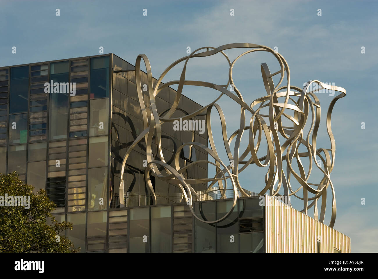 Detail der Ben Pimlott Gebäude, Goldschmiede, Universität von London aus neuen Cross Road. Designed by Will Alsop, Alsop Architects Stockfoto