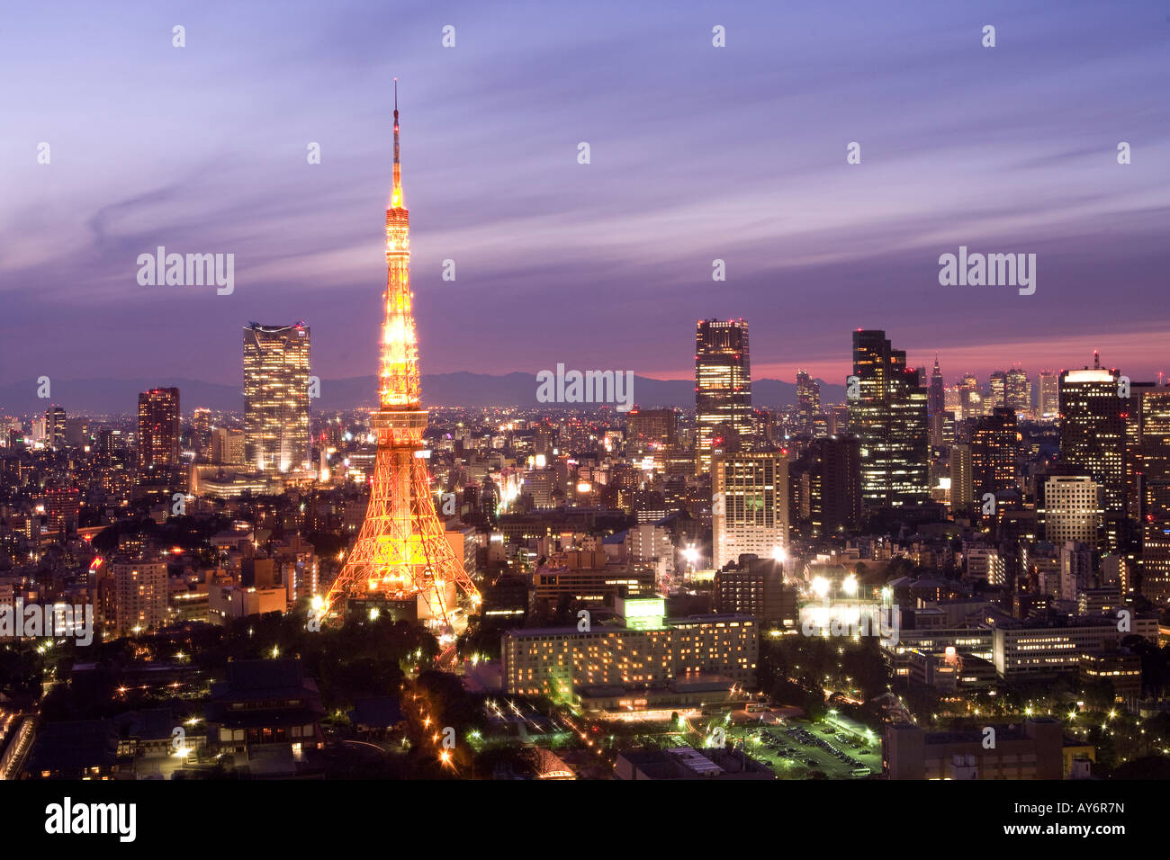 Tokyo Tower-Dämmerung Stockfoto