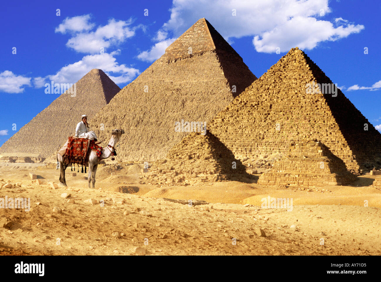 PYRAMIDEN GIZEH ÄGYPTEN Stockfoto