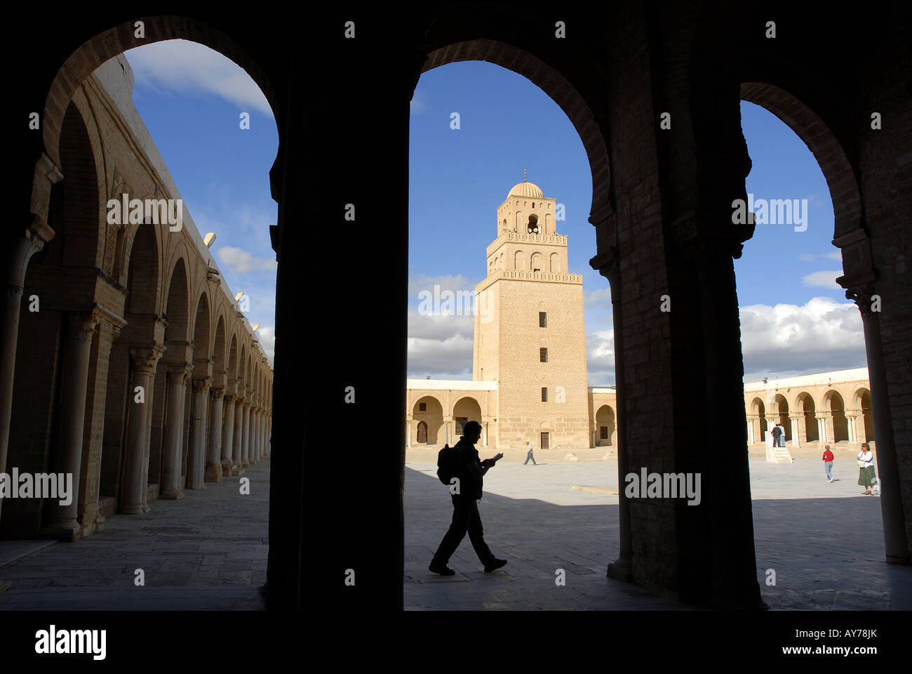 Große Moschee oder Sidi Oqba Moschee Kairouan Tunesien Stockfoto