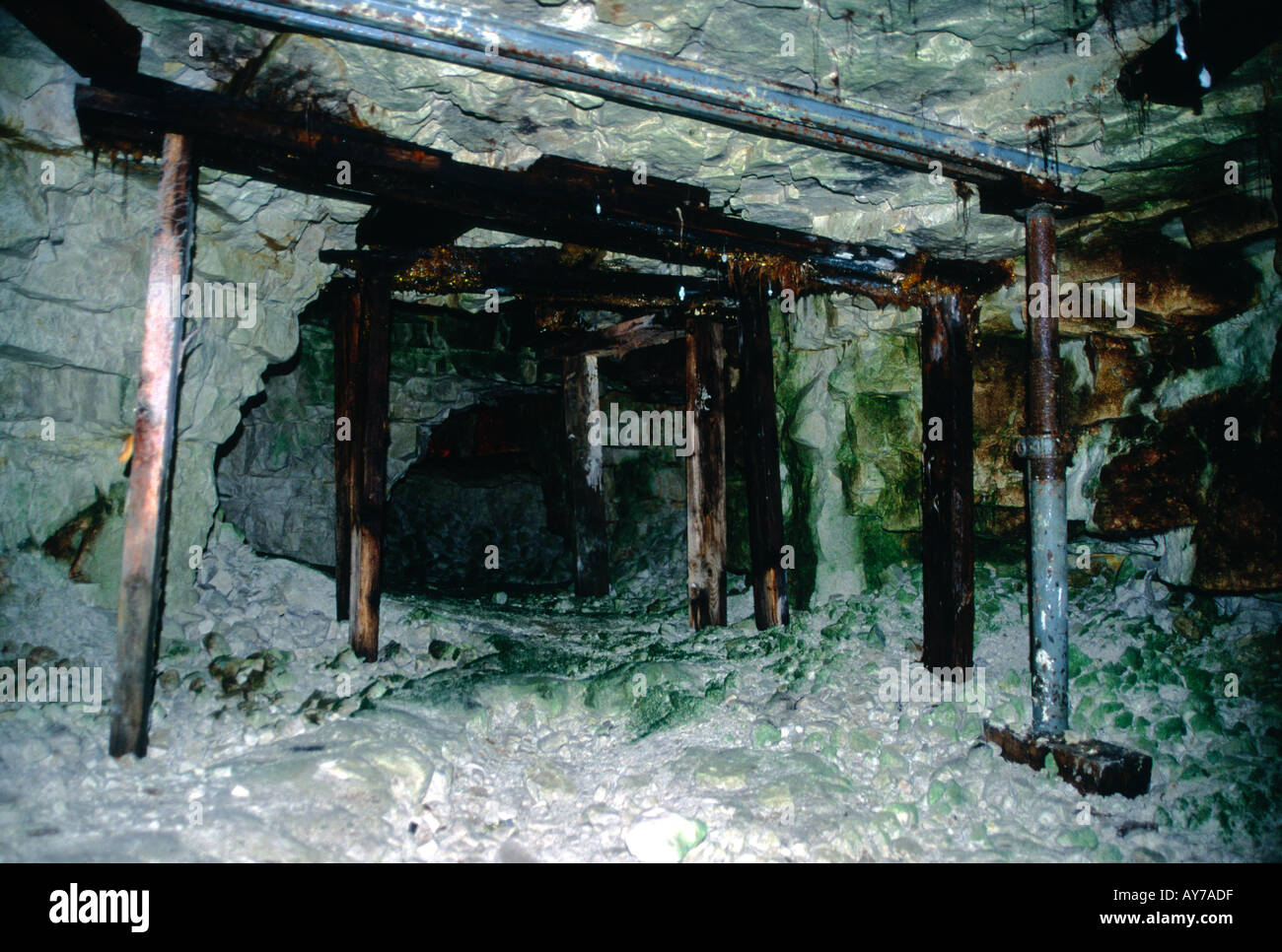 Jungsteinzeit Feuerstein Mine in Chalk Grime Gräber Norfolk, England Stockfoto