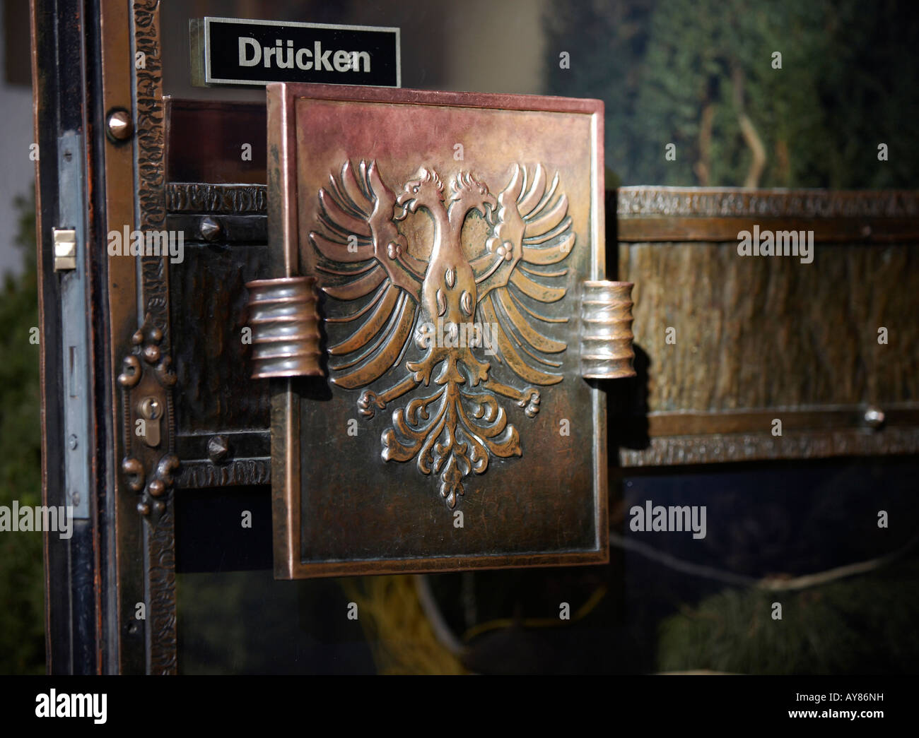 Aufwendige Türgriff. Stockfoto