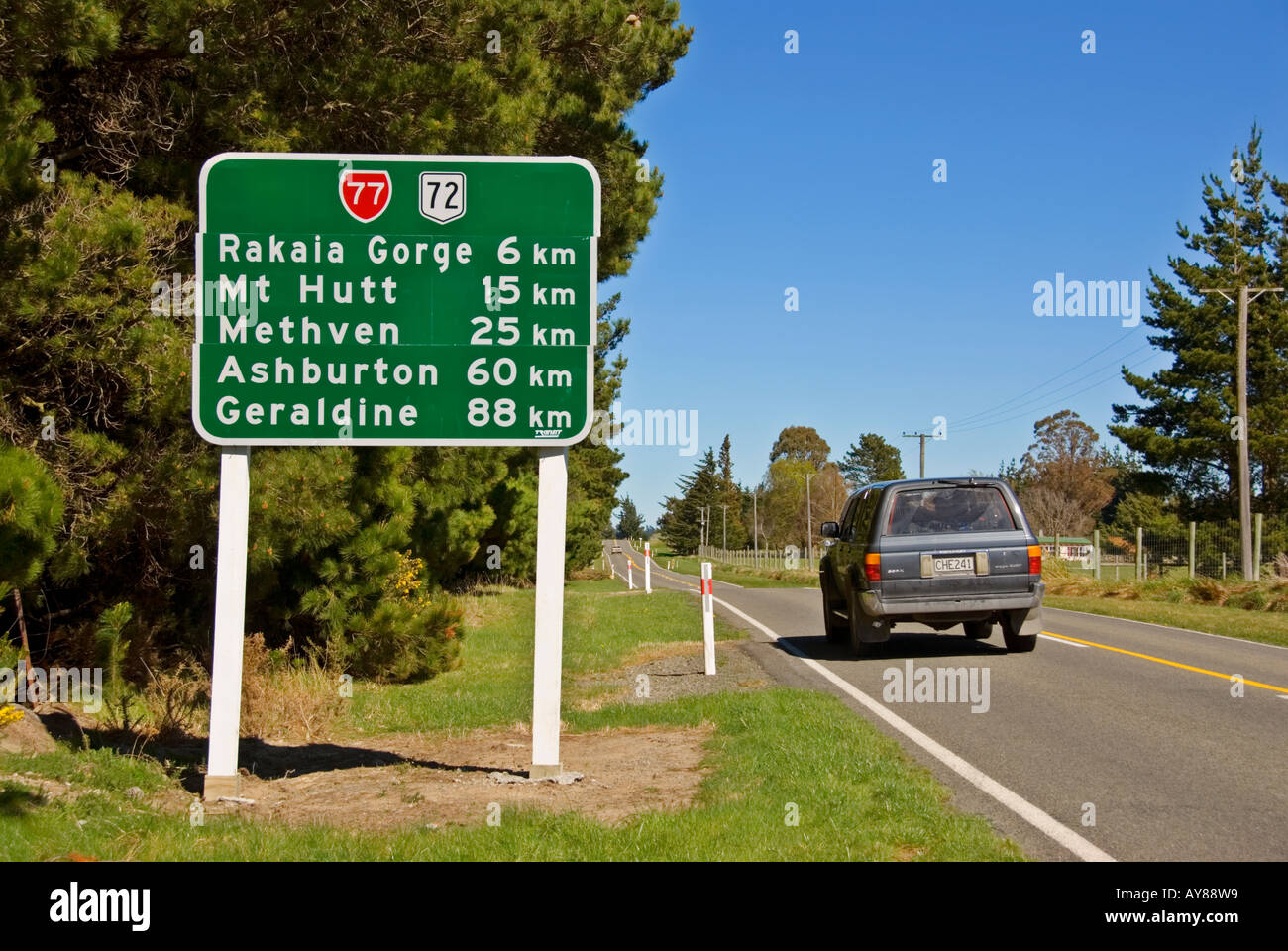 SUV-Pässe-Wegweiser für Canterbury Hochland Städte Neuseeland Stockfoto