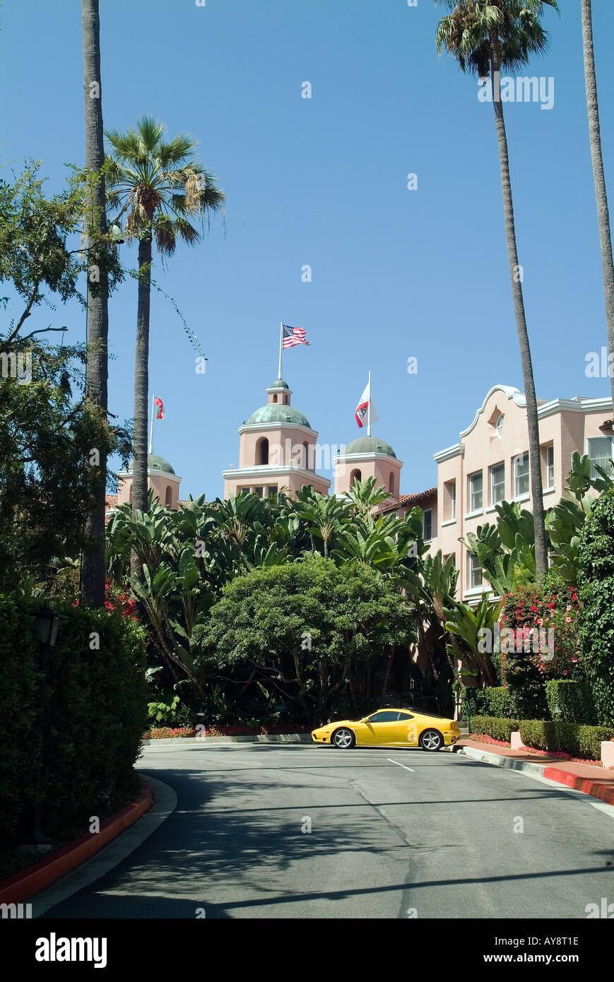 Beverly Hills Hotel Southern California berühmten Hotel Landmark Los Angeles Palm Tree Sky, Zeichen, Auffahrt, exotischen Autos, Stockfoto