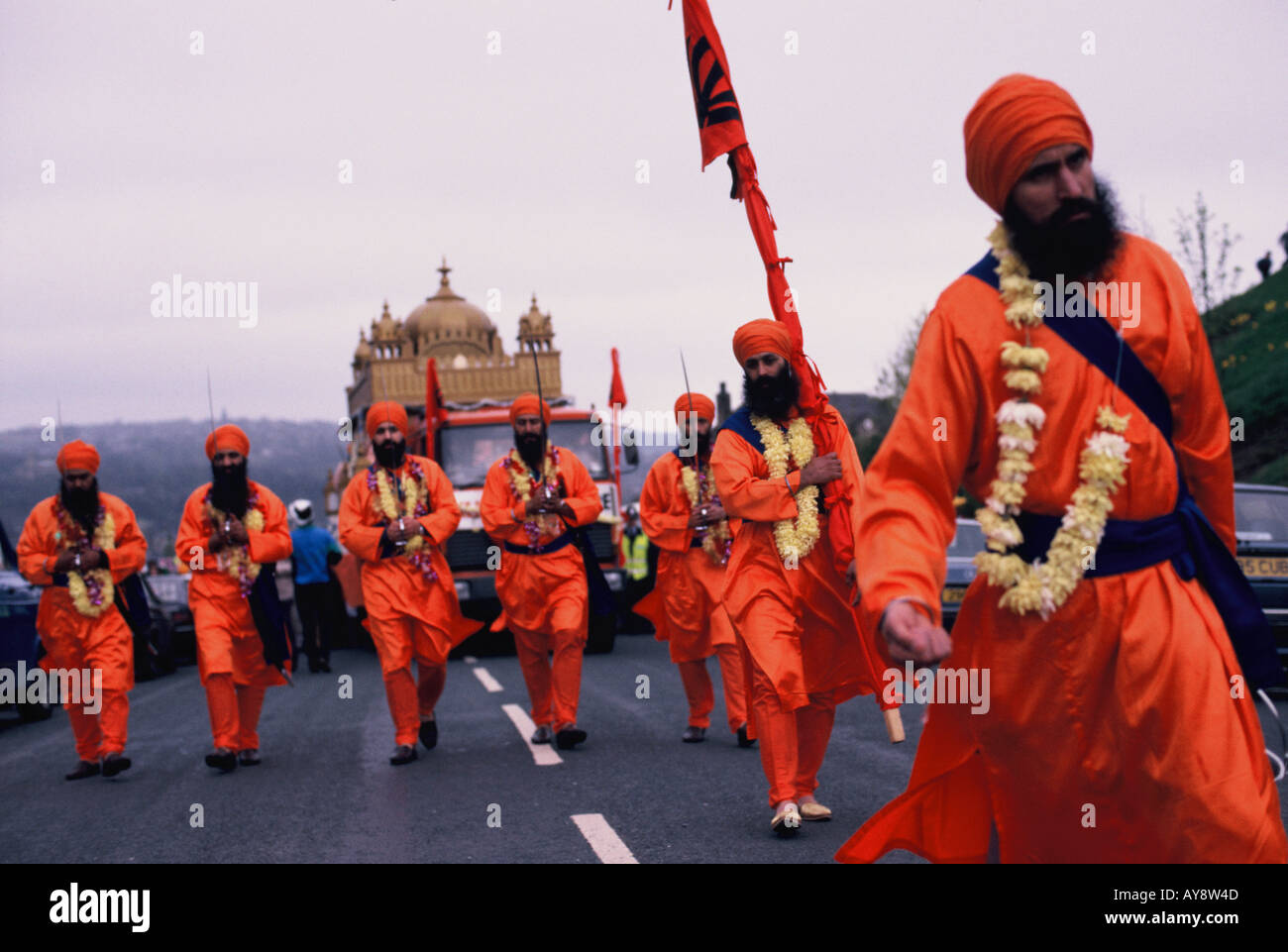 Vaisakhi, Schlammpackungen Sikh in Bradford, West Yorkshire, Großbritannien- Stockfoto