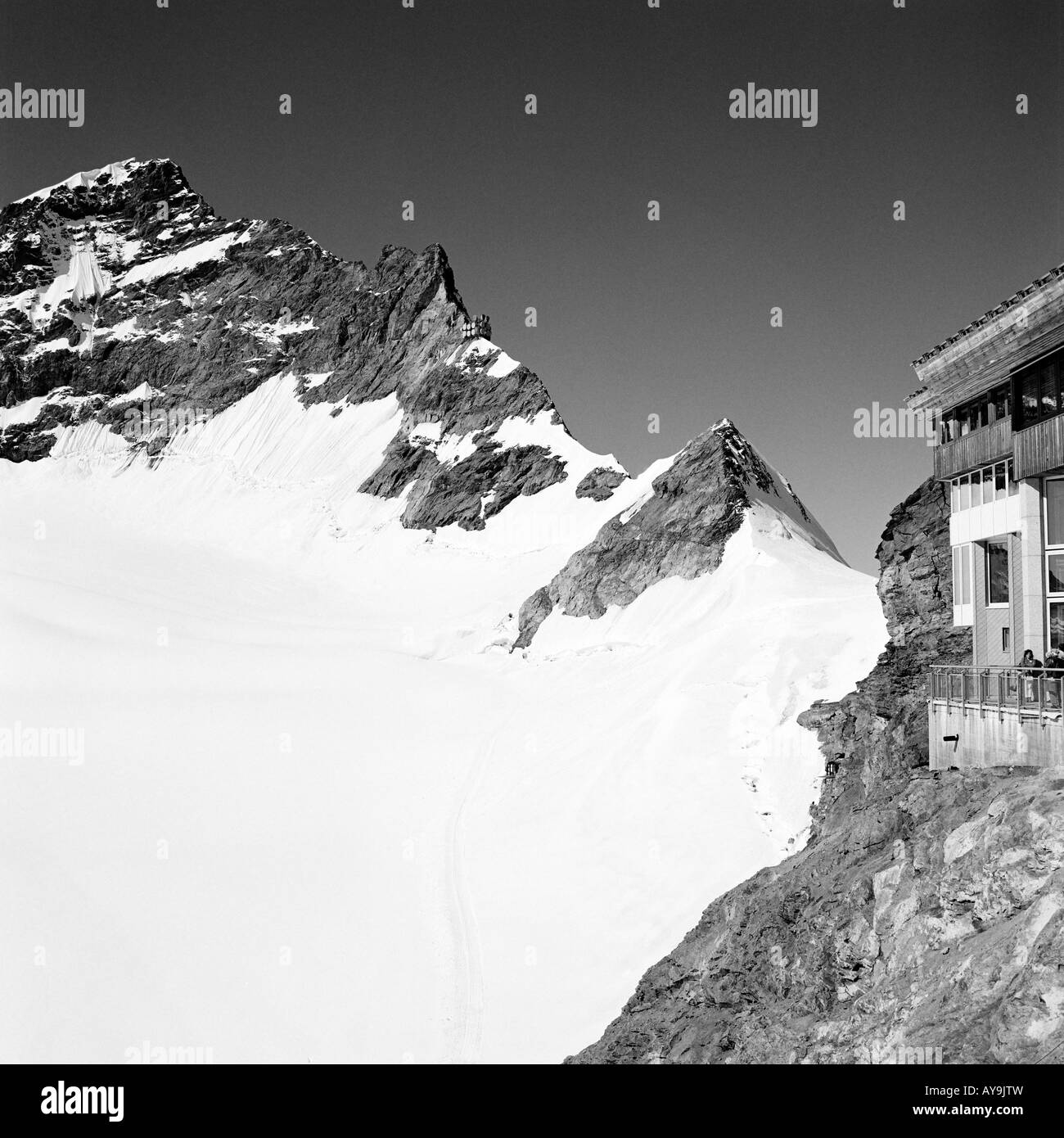 Gipfel der Jungfrau aus dem Jungfraujoch Stockfoto