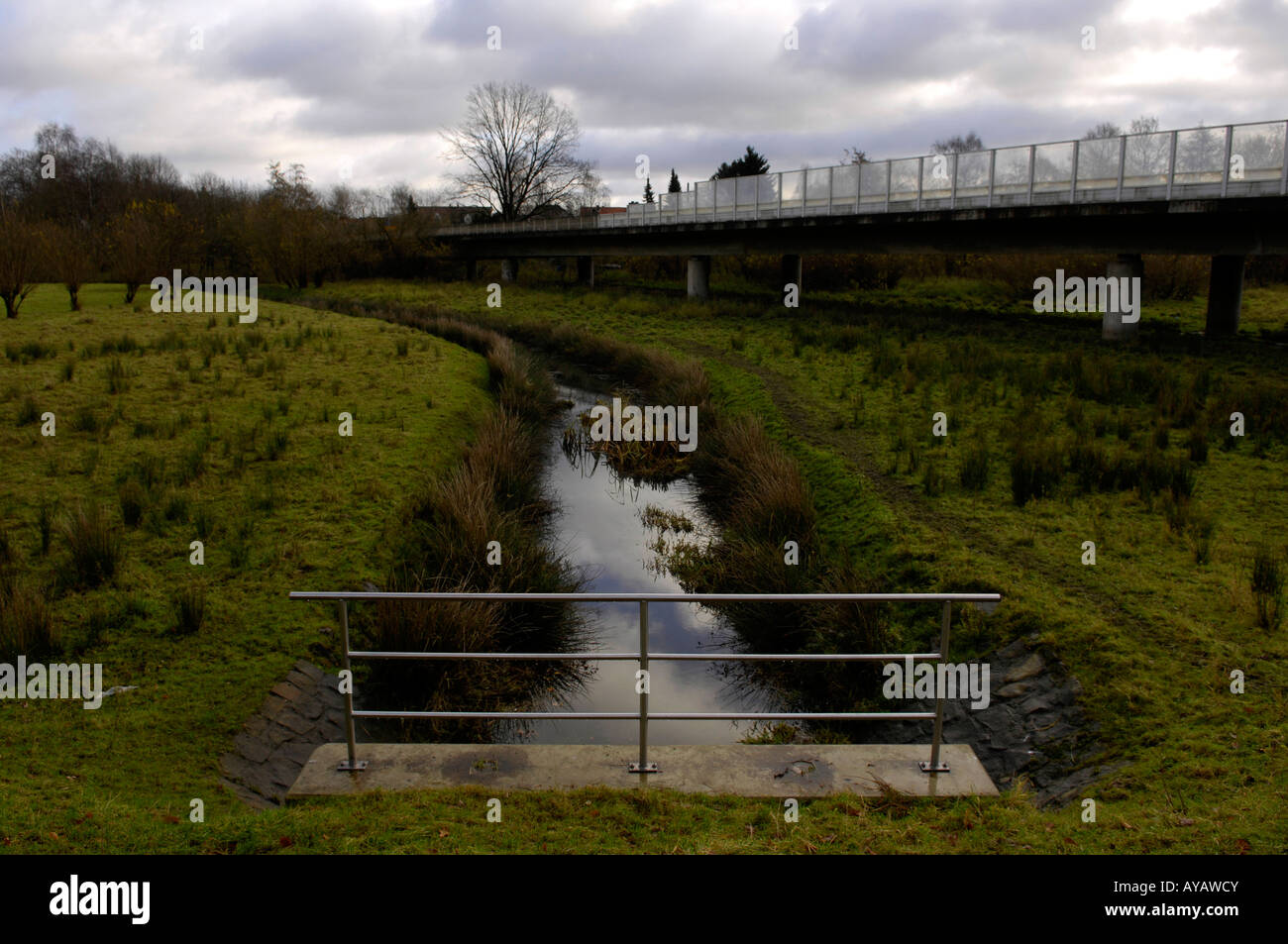Deich Bewasserung Bereich Landwirtschaft Landwirtschaft Deutschland Deutschland Land Stockfotografie Alamy