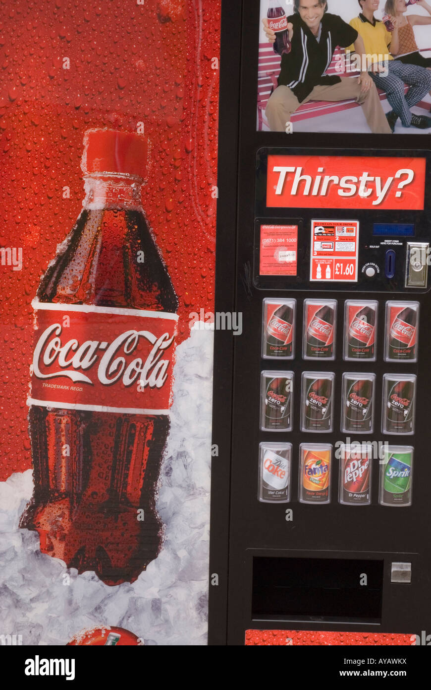 Getränkeautomat, kohlensäurehaltige Getränke Stockfoto