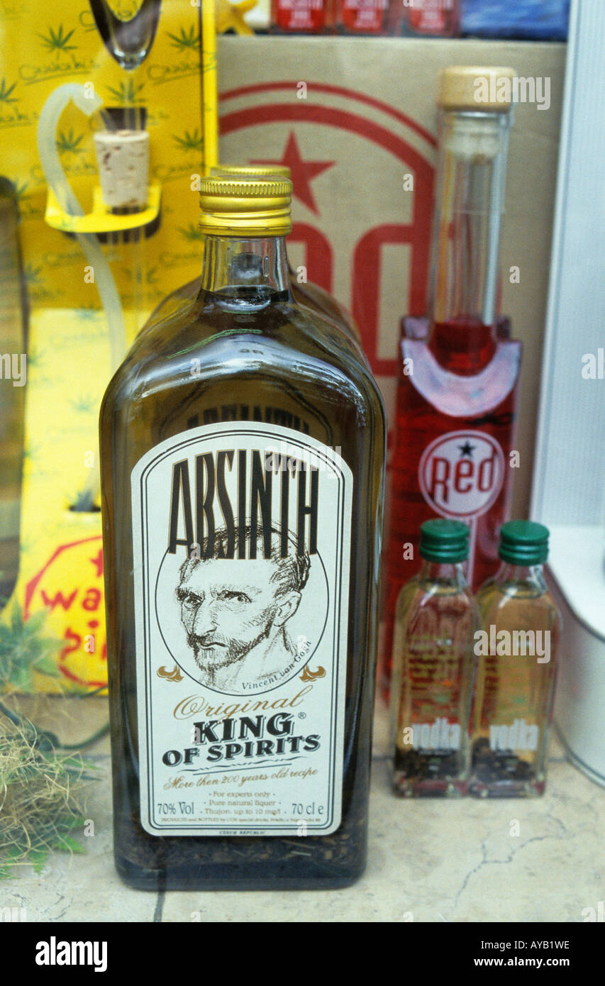 Flaschen Absinth Prag Stockfoto