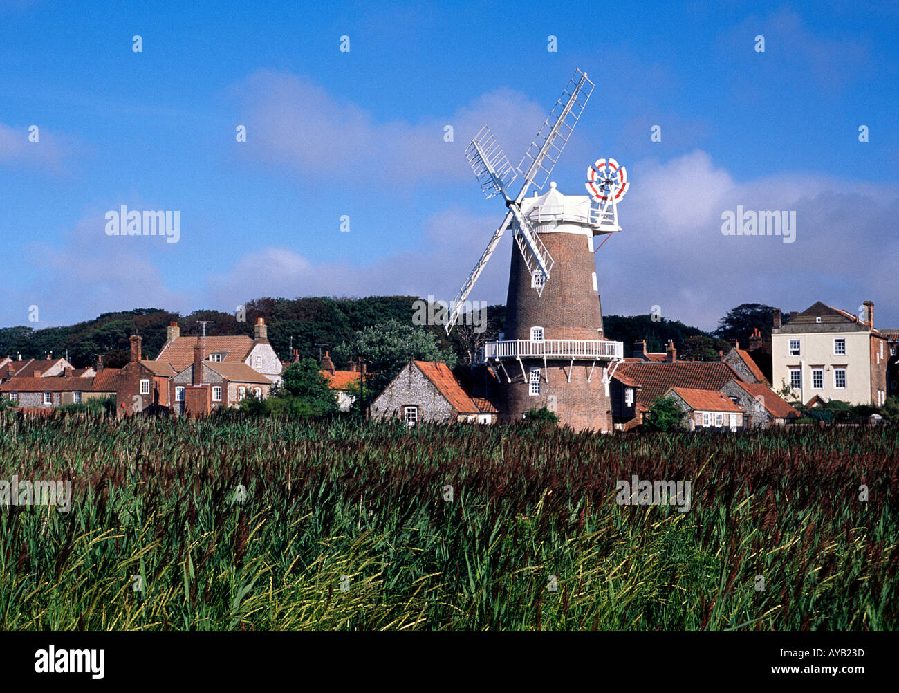 Windmühle bei Cley als nächstes das Meer Norfolk England Stockfoto