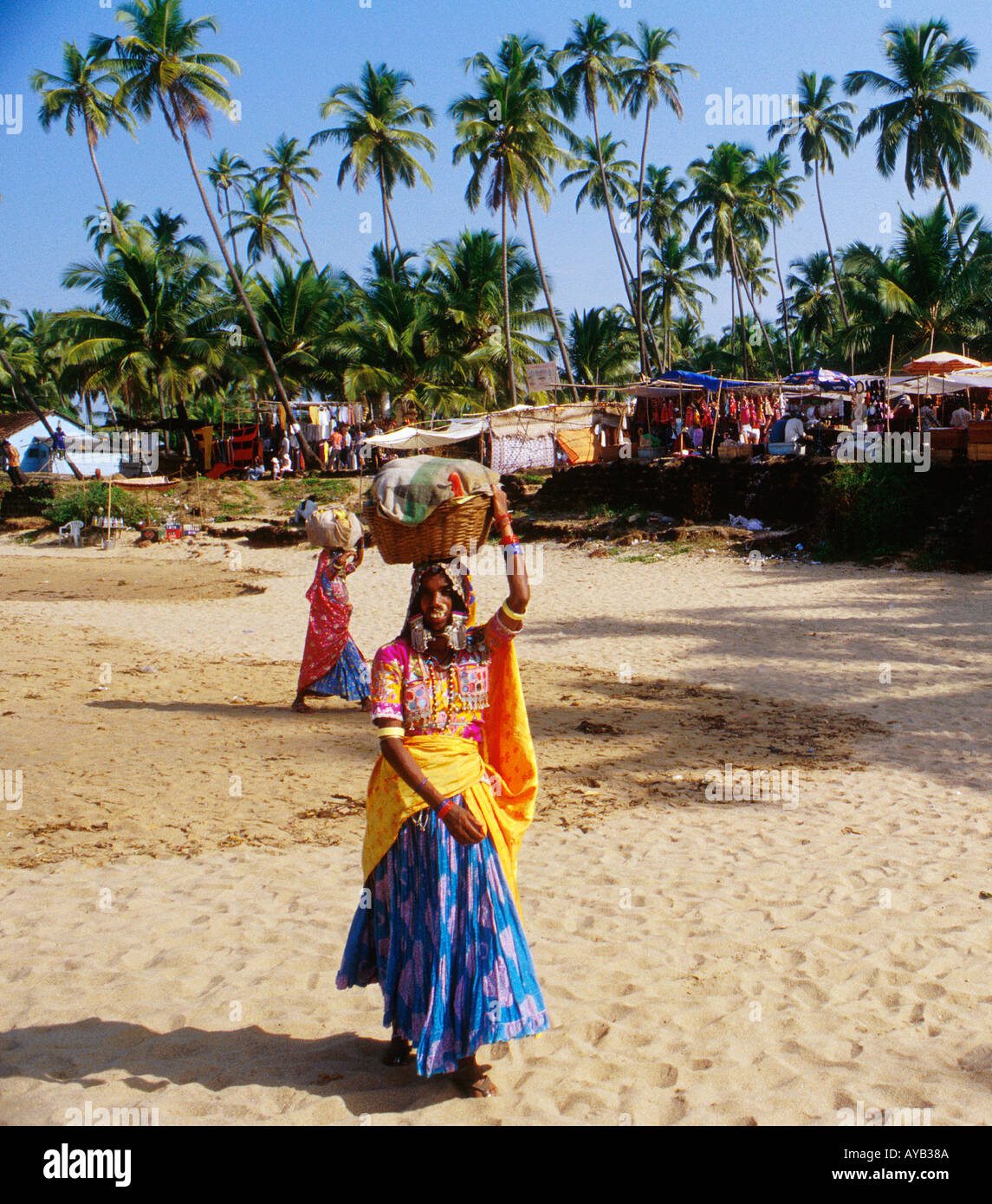 Die Beachsellers in Anjuna Market in Goa. Stockfoto