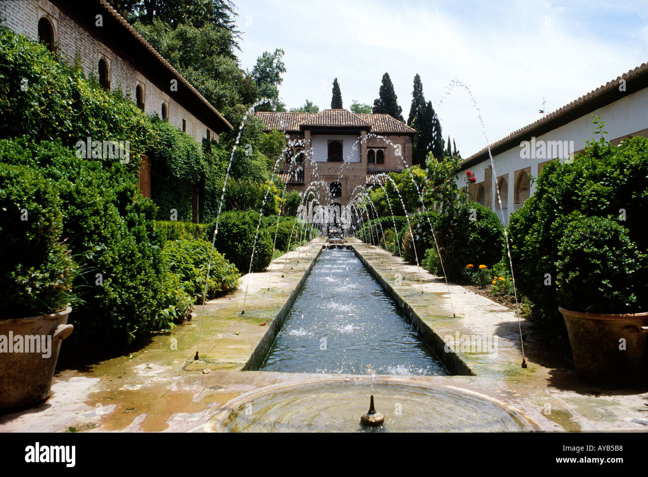 Ziergärten an der Alhambra in Granada Stockfoto