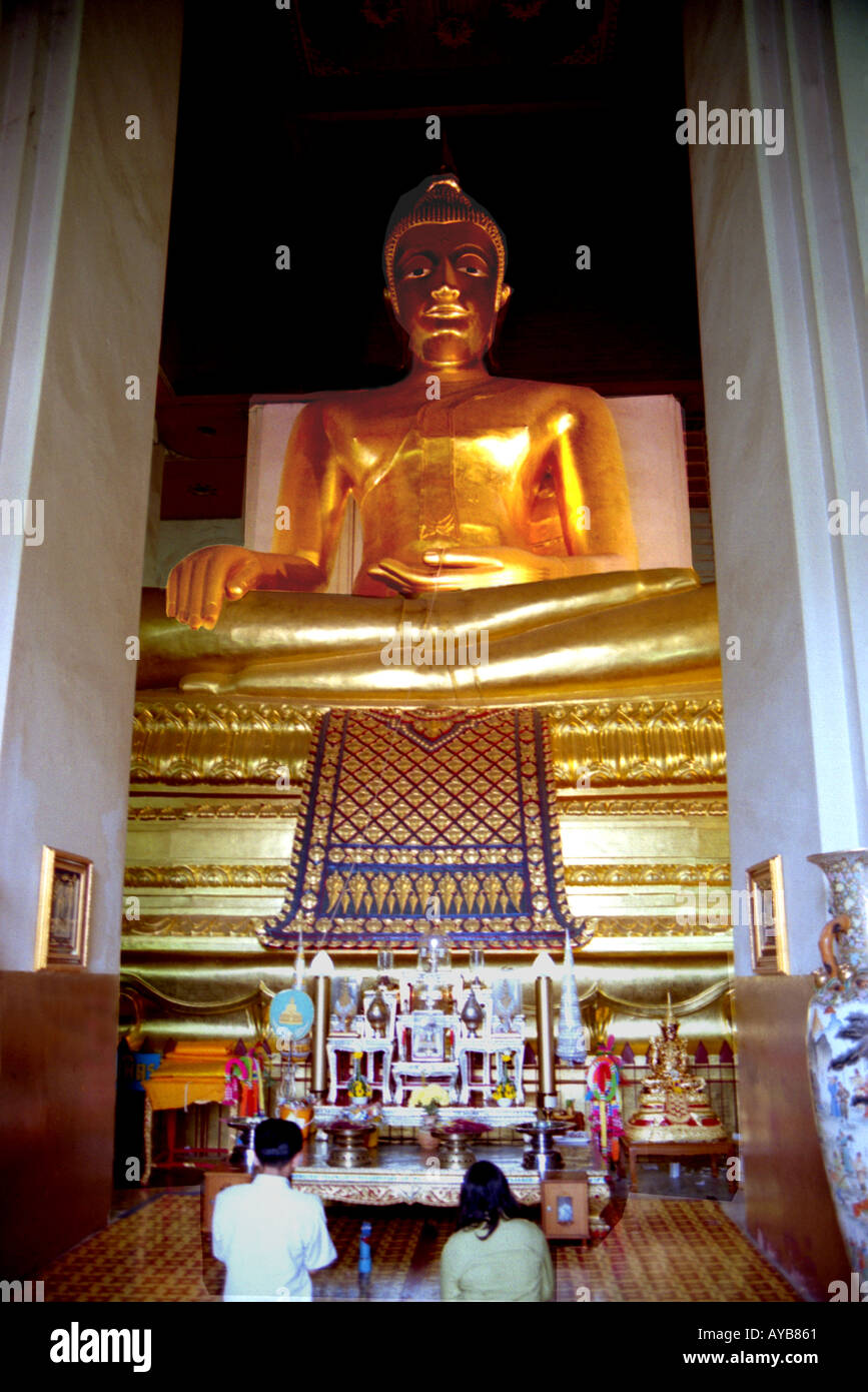 Buddha-Statue im Wat Rakhang Stockfoto