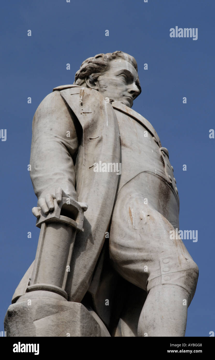 Statue der Chemiker und Physiker Sir Humphry Davy im Markt Jude Street Penzance wo er geboren wurde Stockfoto