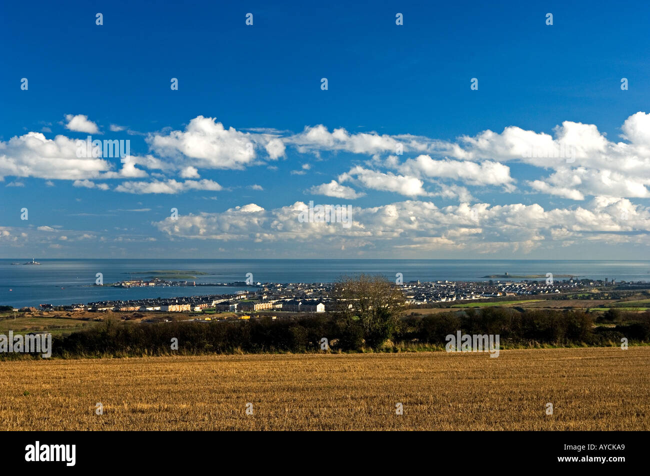 Die Fischerei Dorf Schären in North County Dublin aus dem Gelände des Ardgillan castle Stockfoto