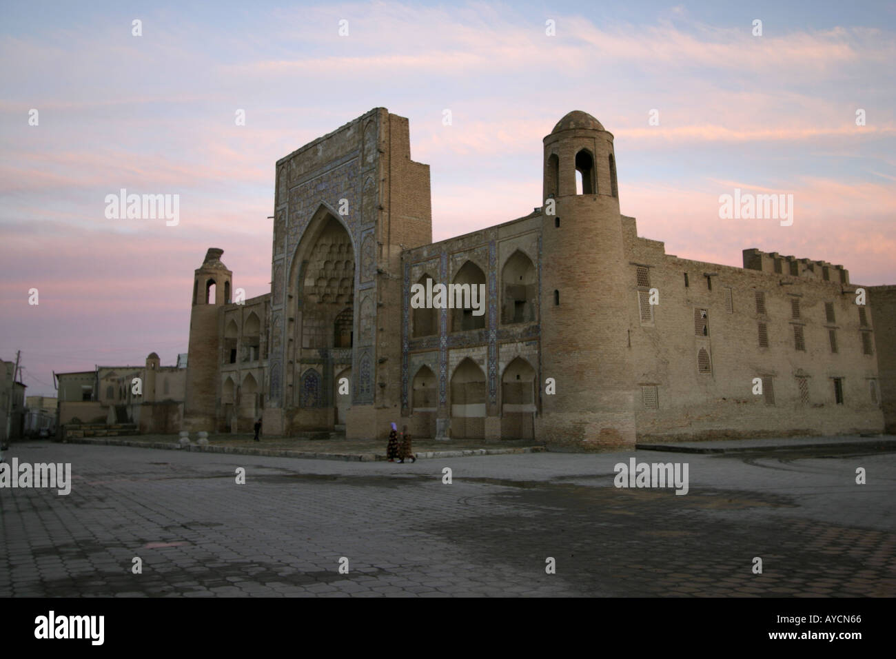 Madrasa in der Nähe der Karawanserei, Buchara, Usbekistan Stockfoto