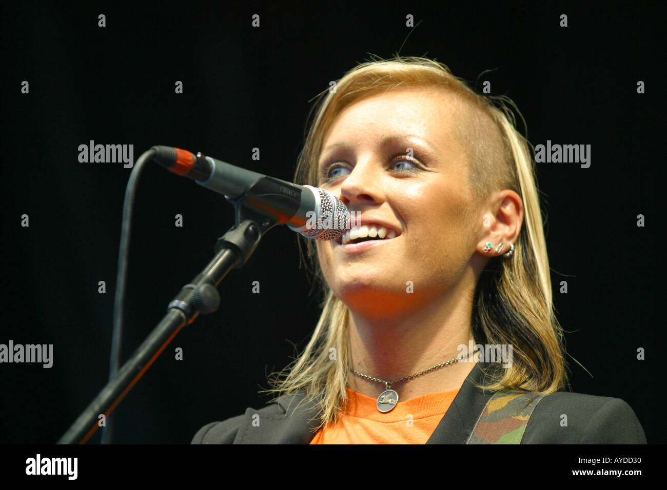 Jill Jackson von Speedway live auf der Bühne Stockfoto